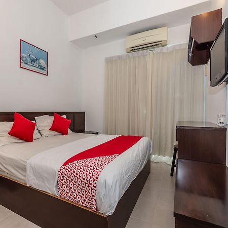Oyo 1192 Hash House Hotel Malacca Ngoại thất bức ảnh